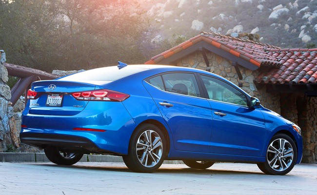 Elantra 2018